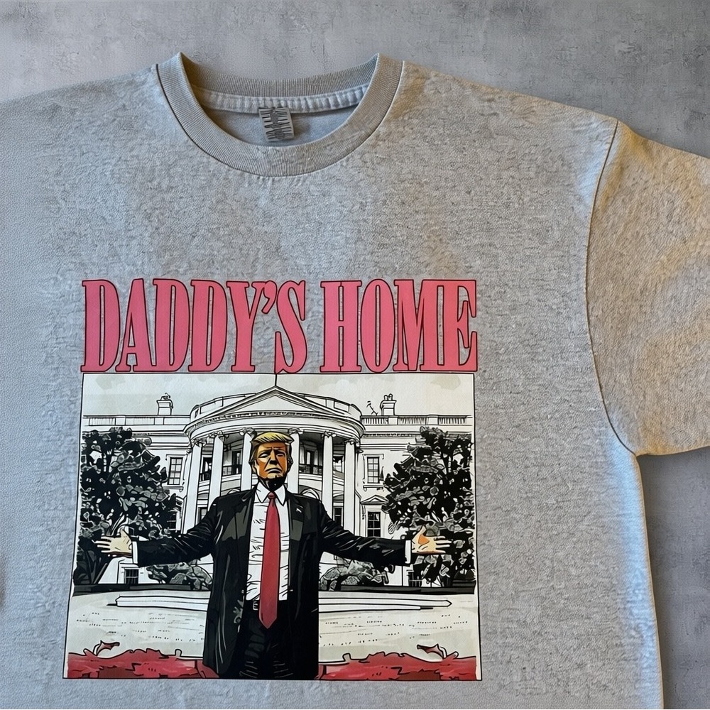 Gildan Daddy's Home T-Shirt Medium Gray Trump White House Graphic